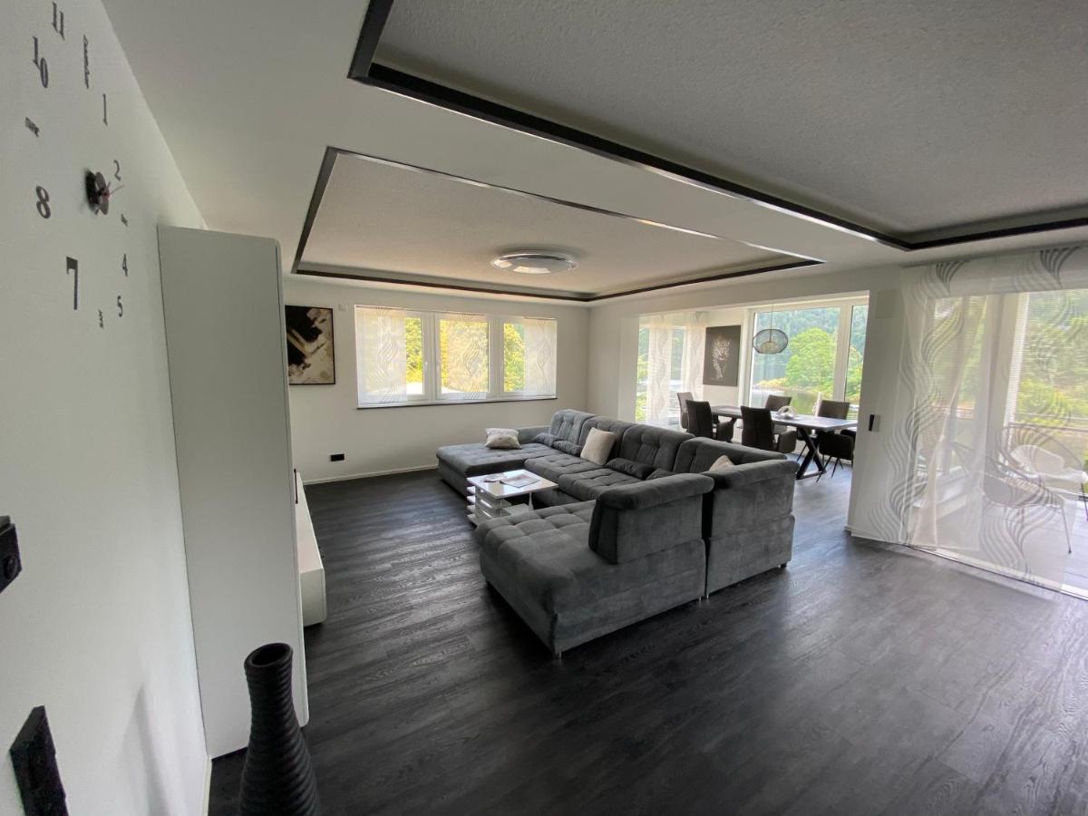 Apartments Saaldorf-Ferienhaus Mit 6 Apartments 45Qm-120Qm Direkt Am Thueringer Meer-Bleilochtalsperre Bad Lobenstein Buitenkant foto