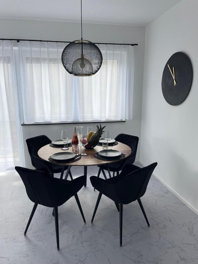 Apartments Saaldorf-Ferienhaus Mit 6 Apartments 45Qm-120Qm Direkt Am Thueringer Meer-Bleilochtalsperre Bad Lobenstein Buitenkant foto